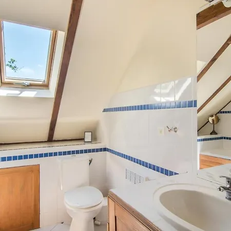 Monteils Sleeps 8 Pool Air Con Wifi
